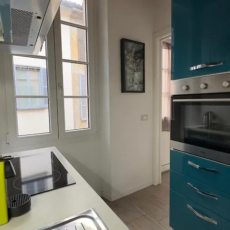 Medioevo Ii - Historic Center Apartment Como